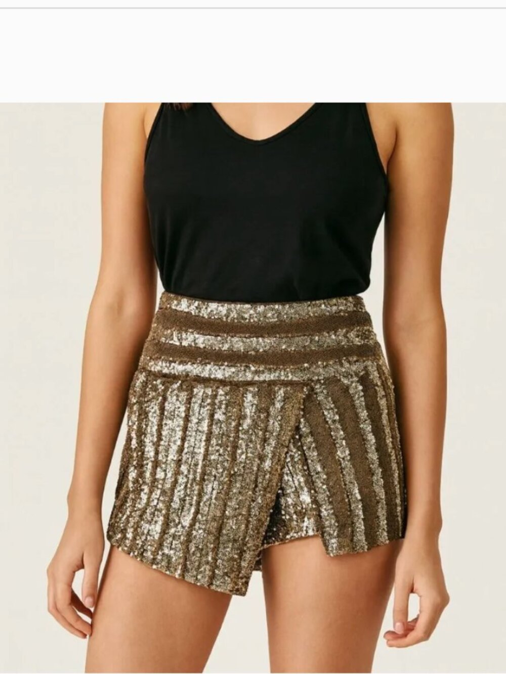 VENUS Shimmering Gold Sequin Skort